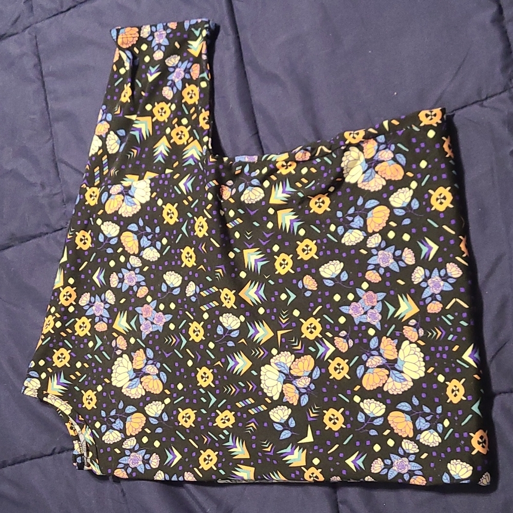 Lularoe Irma Top